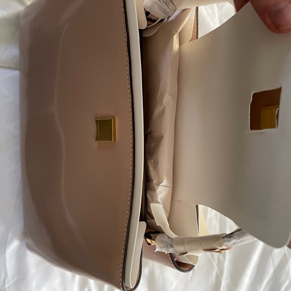 Tory Burch Britten - Picture 4 of 7